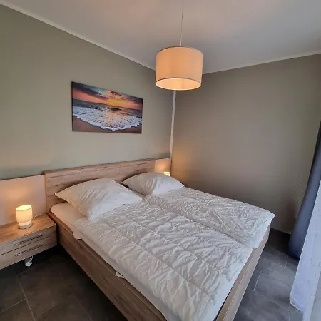 Park-apartment Scharmuetzelsee 1 *