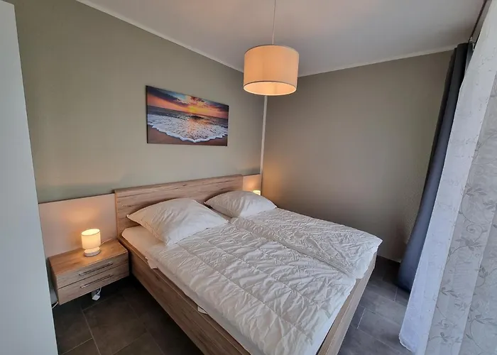 Park-apartment Scharmuetzelsee 1 *